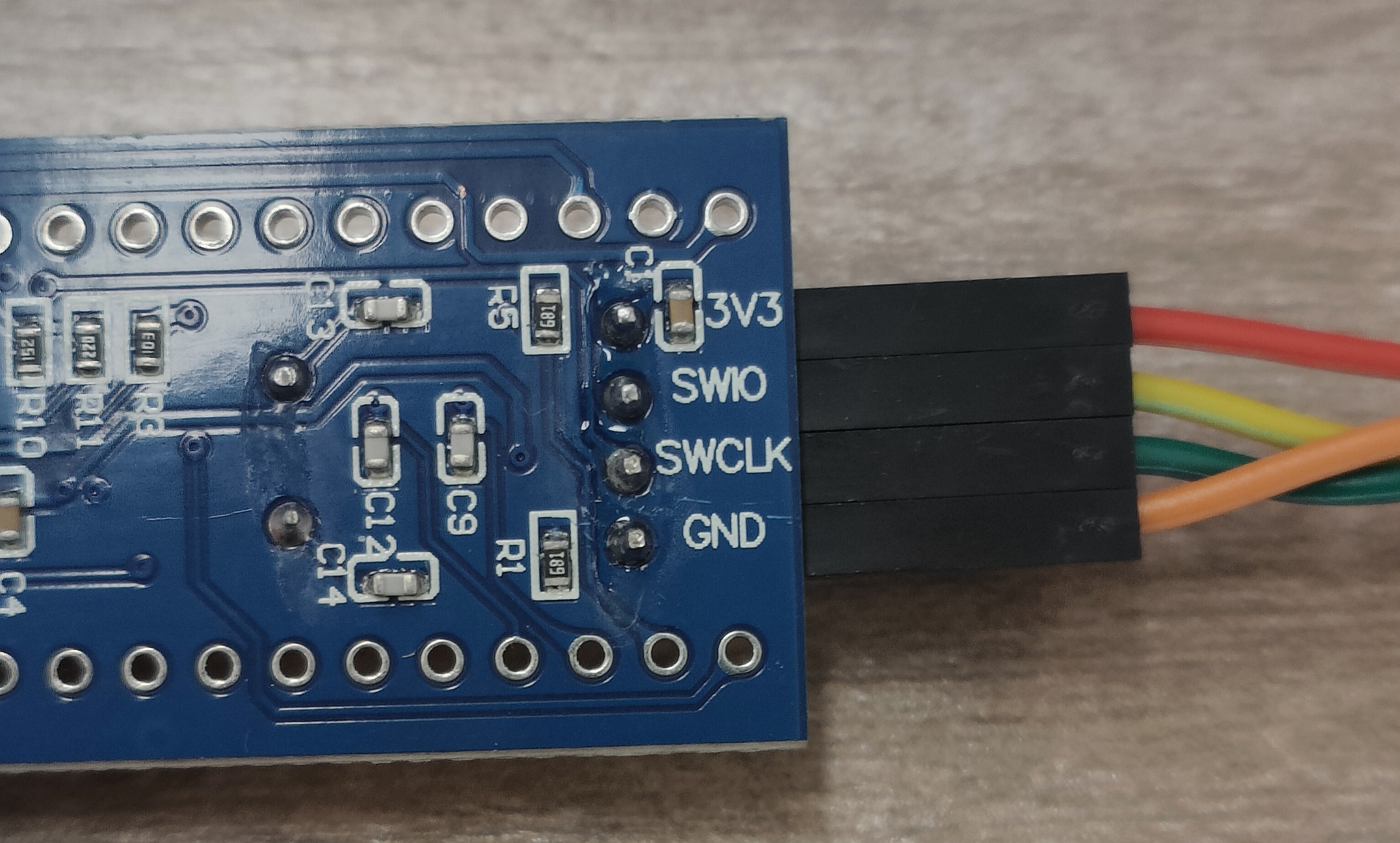 图32-实物图(stm32背面)